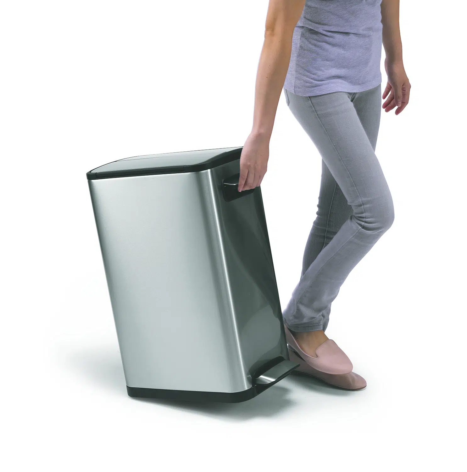 Кош за отпадъци Eko Ecofly, с педал и скрити колела, 45 L - Image 9